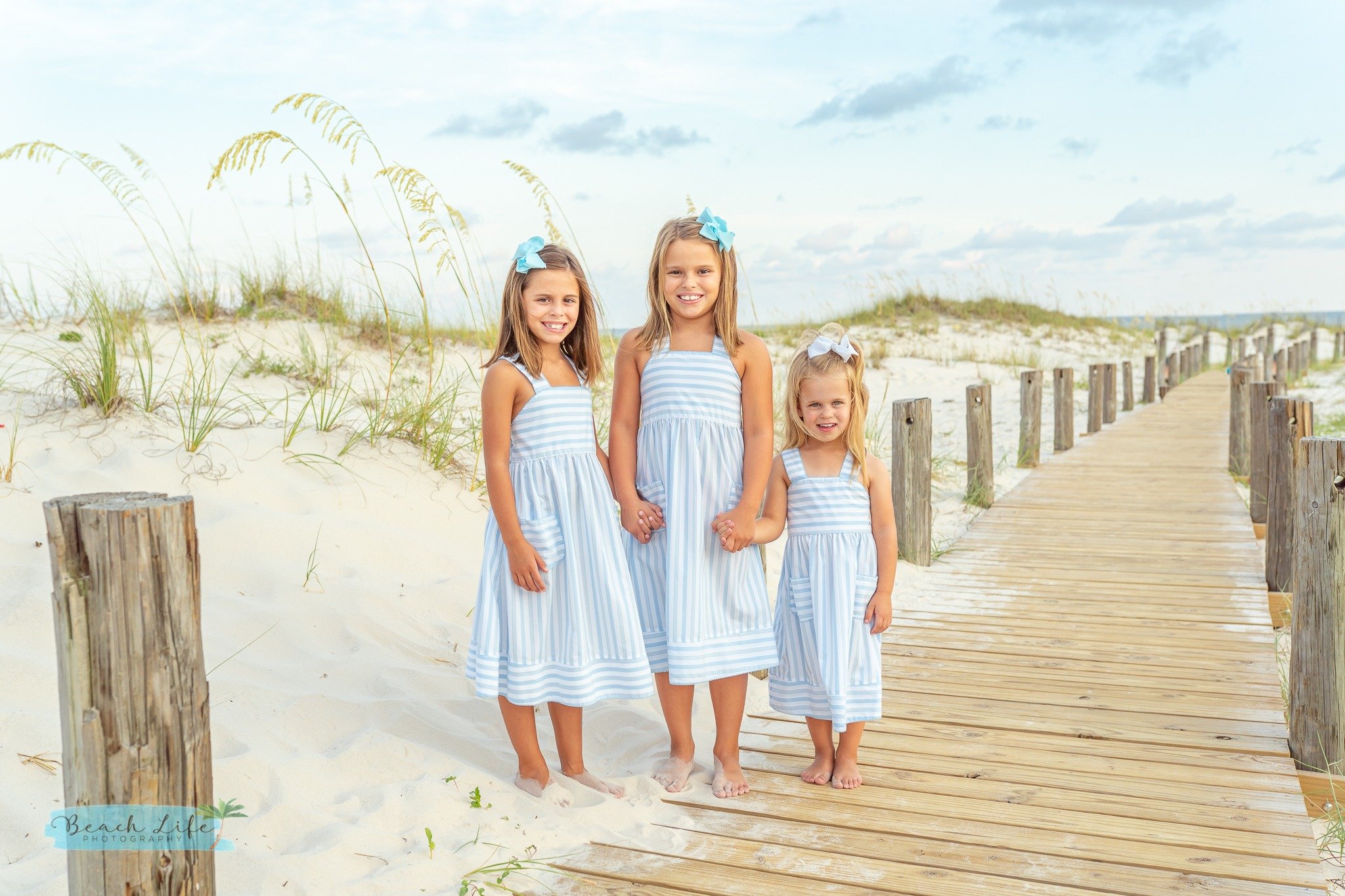 family beach portraits in Alabama 